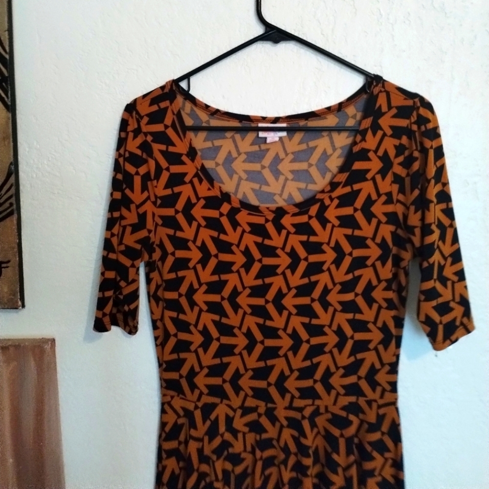 Medium Nicole Lularoe Dress